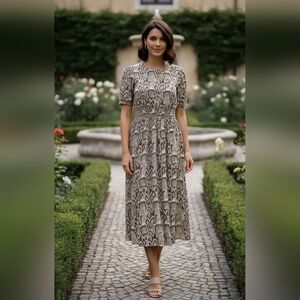 DESIGN LAB LORD & TAYLOR 100% Rayon Snake Print Maxi Dress. Size Large.